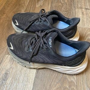 Used Hoka Arahi 5 - replacement insoles